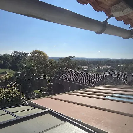 Maison Avec Jacuzzi Extérieur Сasa de vacaciones