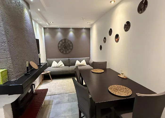 Сasa de vacaciones Maison Avec Jacuzzi Extérieur Le Fief-Sauvin