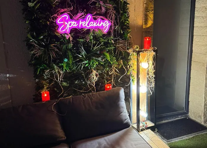 Сasa de vacaciones Maison Avec Jacuzzi Extérieur *